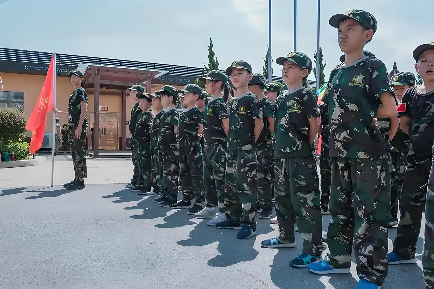 深圳鐵軍少年活動營