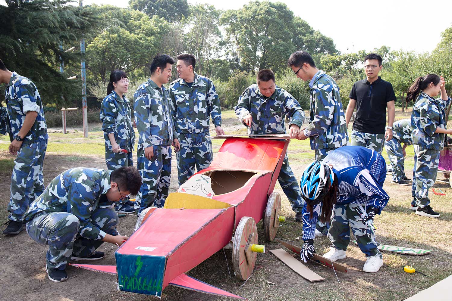 大型主題團建：F1賽車